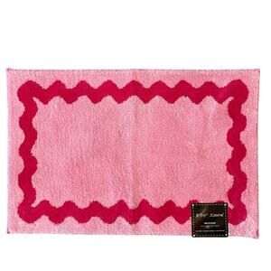 Betsey Johnson Pink Coquette Bath Mat 20x32 Plush Non-Slip Accent Rug NEW